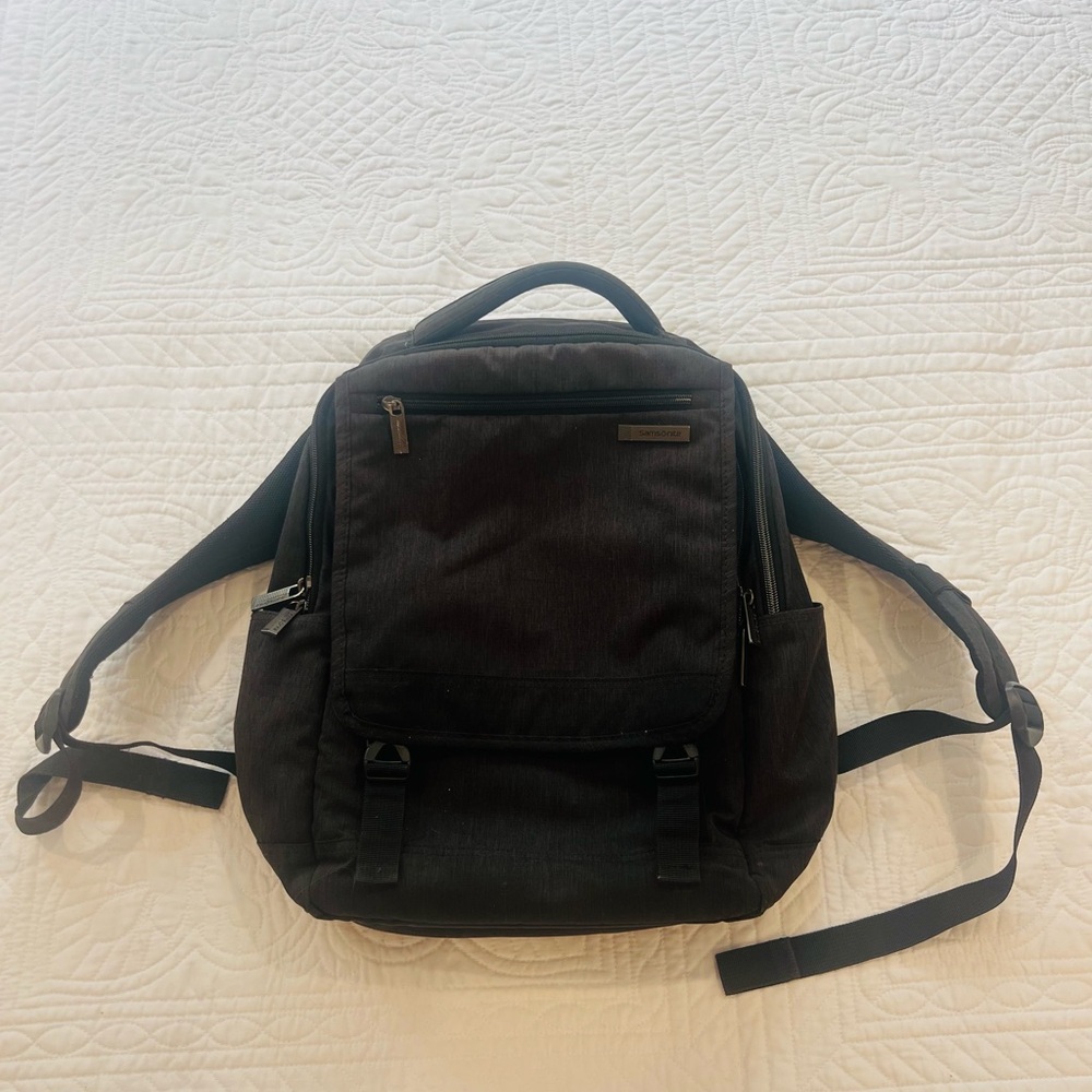 Samsonite Black Men's Backpack with Front Flap and Top Handle